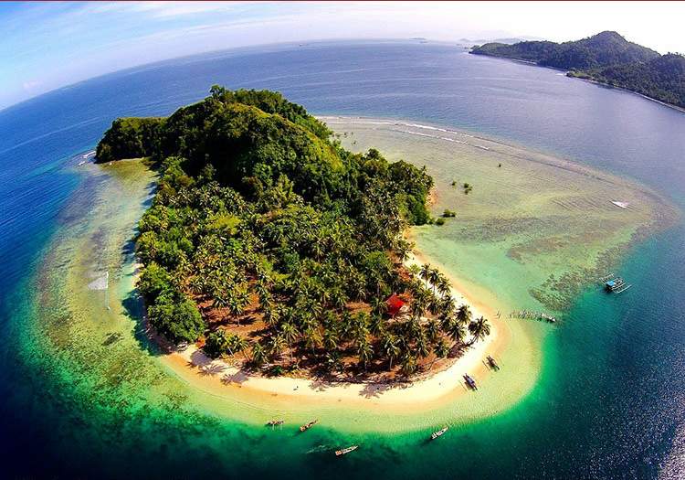 Pulau Pasumpahan Sirandah Sikuai Island